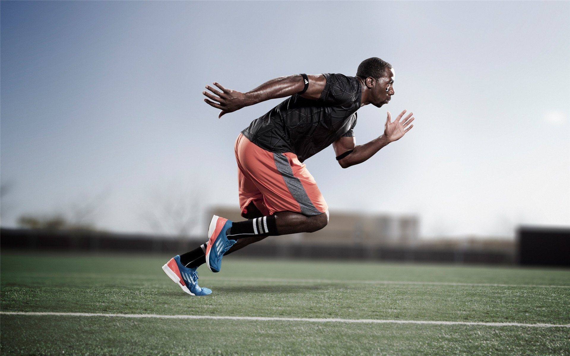 奇才一波带走开拓者，布克成为关键先生